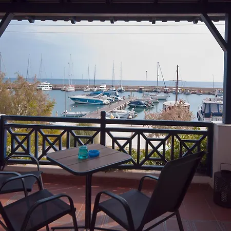 Marina *